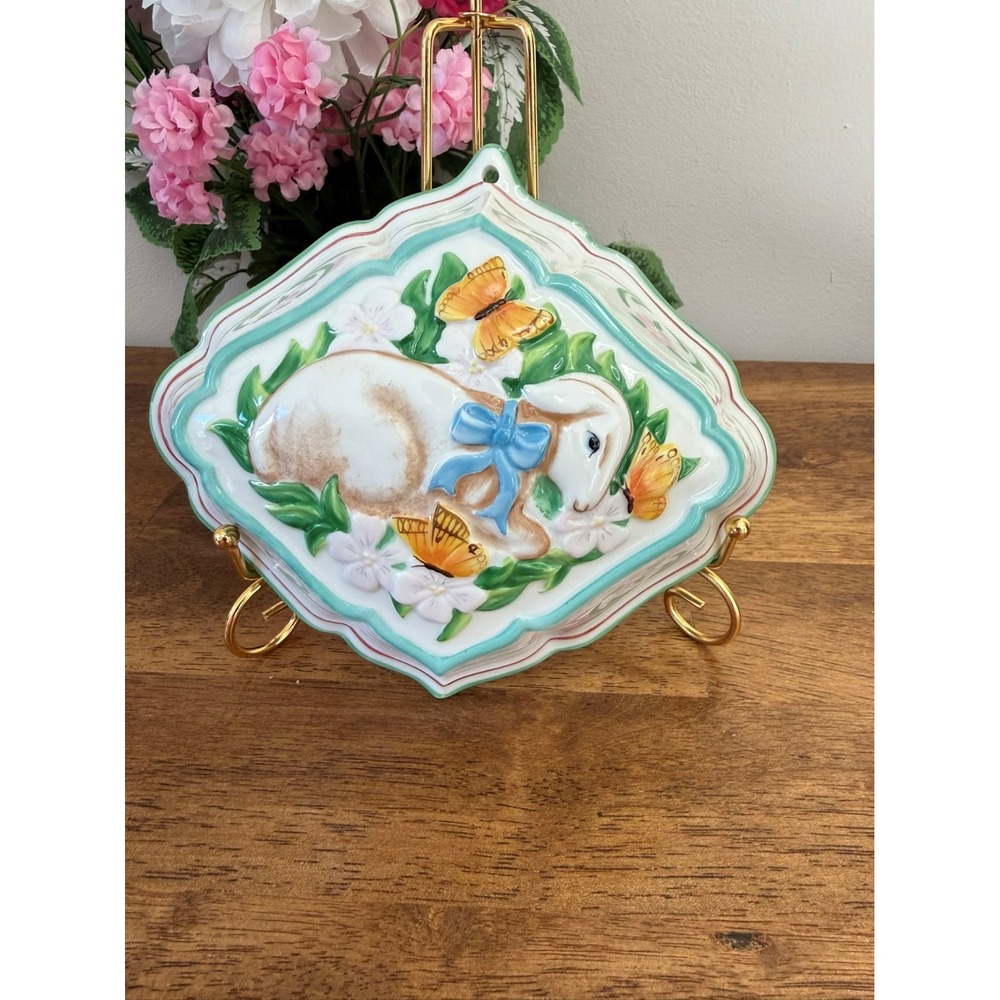 1986 Le Cordon Bleu by The Franklin‎ Mint Bunny & Butterflies Ceramic Mould